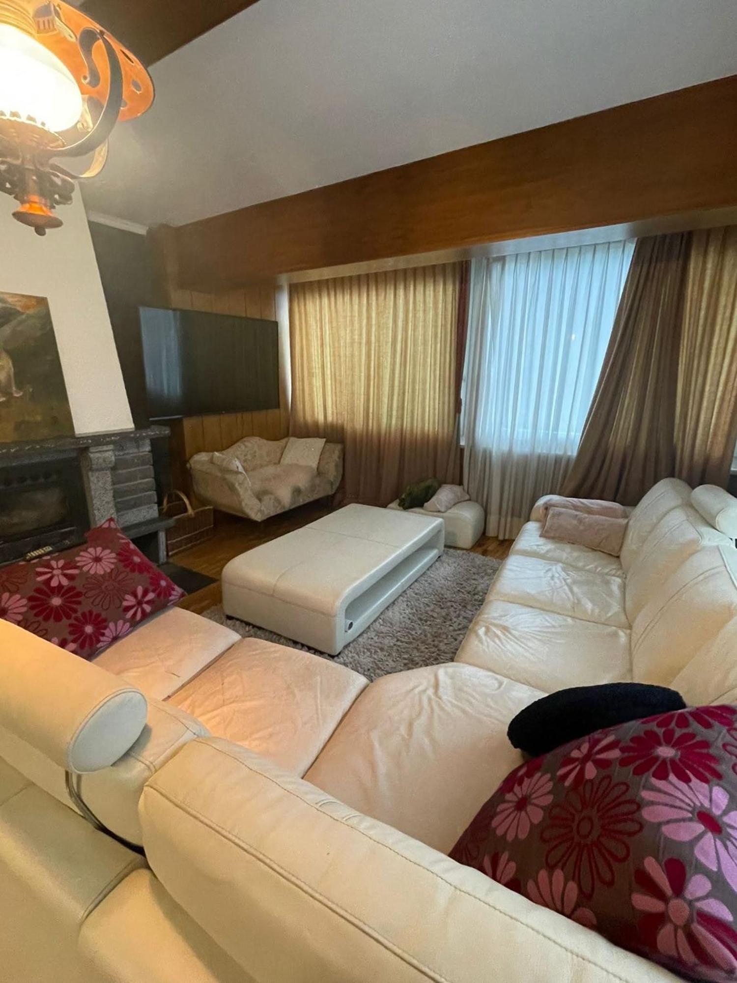 Les Nis Apartment Bourg-Saint-Pierre Ngoại thất bức ảnh