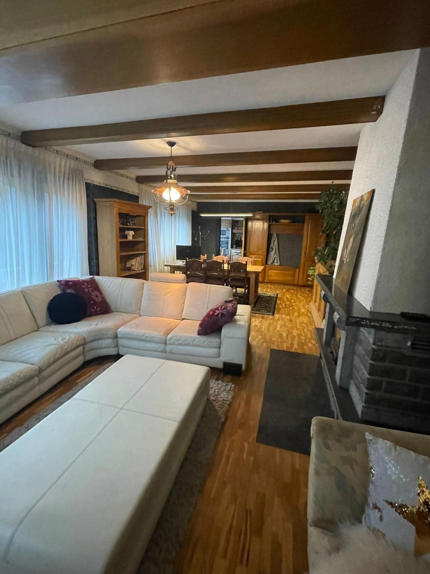 Les Nis Apartment Bourg-Saint-Pierre Ngoại thất bức ảnh